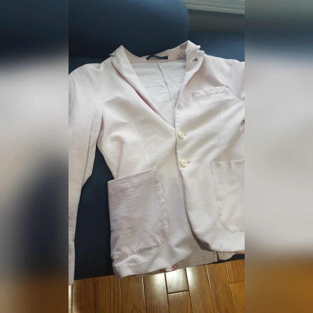 Zara Baby Pink Blazer - Picture 3 of 3